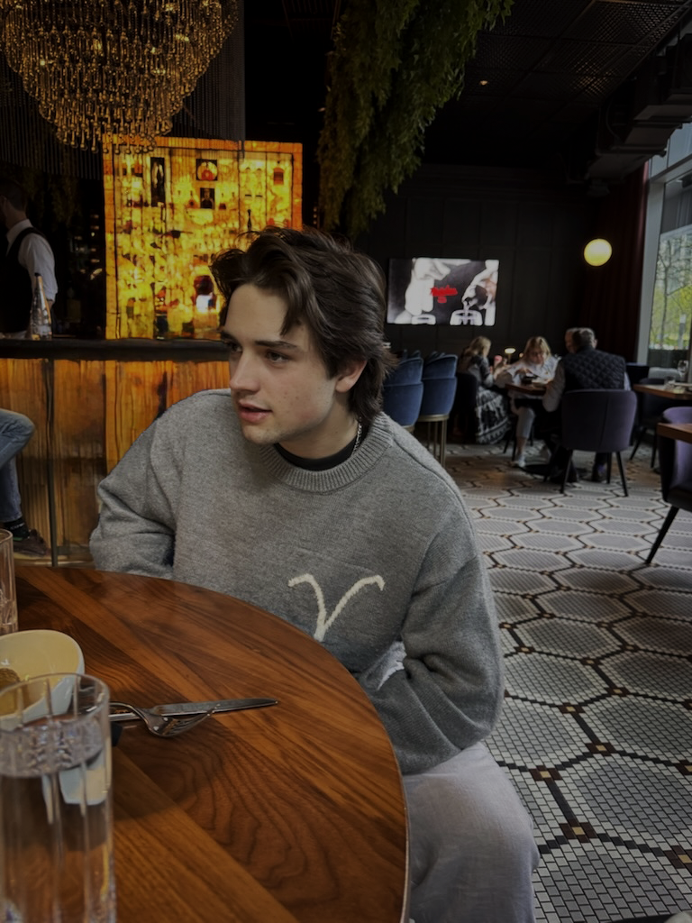 'Charcoal Grey' Milano Knit (1 of 25)